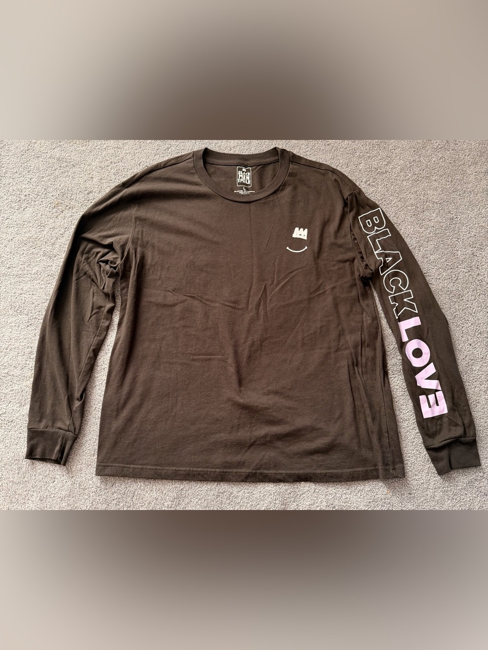 Black Men Smile Black Love Long Sleeve Shirt Men’s Large Black Graphic Tee